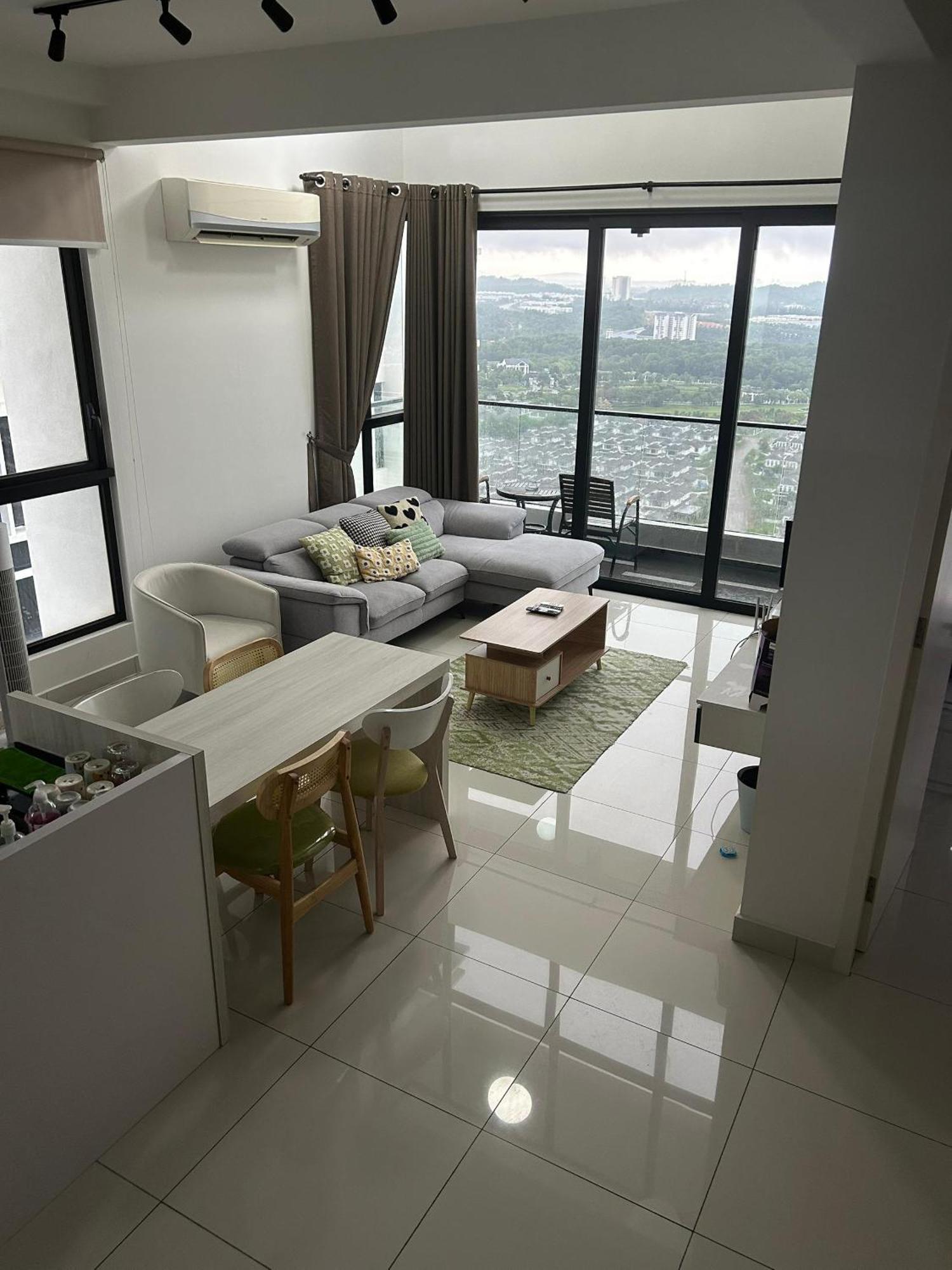 Eco Nest 3 Bedroom Duplex Apartment Nusajaya  Extérieur photo