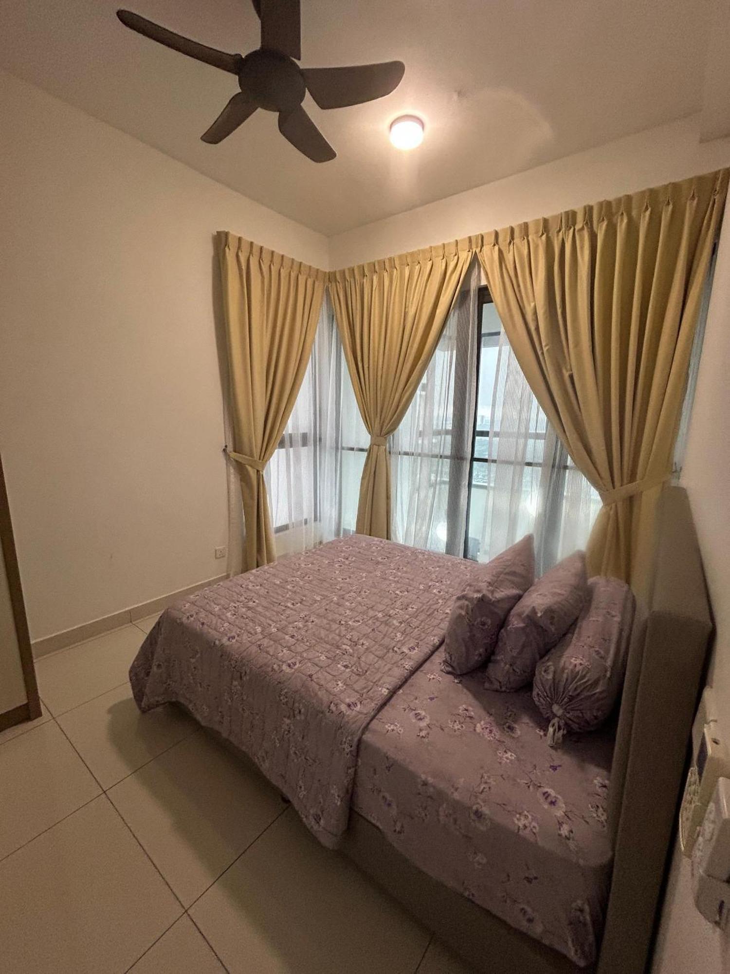 Eco Nest 3 Bedroom Duplex Apartment Nusajaya  Extérieur photo
